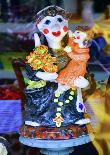 2024-06-14_52_Galinheira Meticulously Molded from Premium Clay & Crafted Using Traditional Glazing Methods0001.JPG