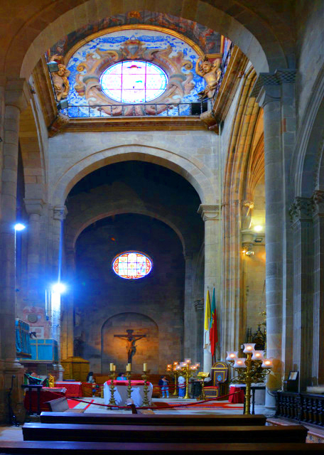 1771362522962078.jpg 2024-06-14_23_Crucified Jesus @ Transept Side of the Gospel0001.JPG