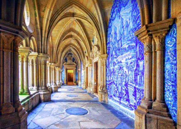 2024-06-14_09_Cloister of Porto Cathedral0001.JPG