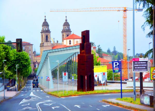 2024-06-15_17_Sculpture of Cardinal Encounter Sculpture0001.JPG