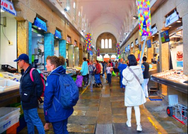 2024-06-15_116_Mercado de Abastos Fish Market Stalls Greeted w an Awe-Inspiring Assortment of the Finest Galician Produce0001.JPG
