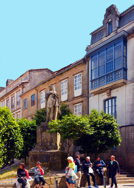 2024-06-15_122_Rua do Castro_Statue of King Alfonso II of Asturias a Tribute to the 1st Dignitary Made the 1st Pilgrimage to Santiago0001.JPG