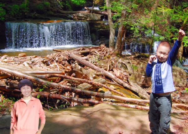 2008-05-24_Seneca Falls @ Ricketts Glen SP ɽˮϿ��������԰����ʯ���ٲ�-10001.JPG