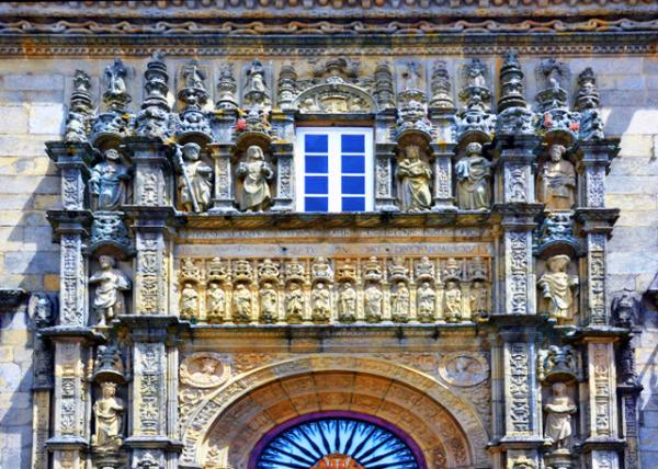 2024-06-15_36_Plateresque Front Façade Built in 16th Century-20001.JPG