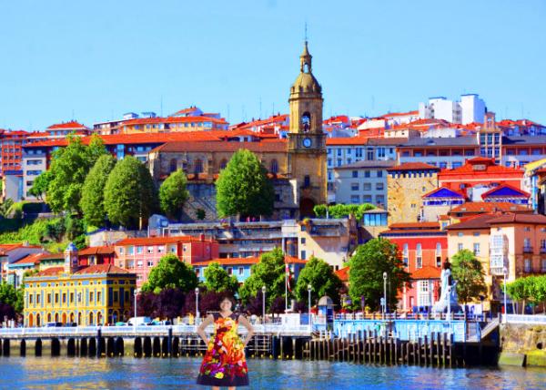 2024-06-16_16_Portugalete_Basilica of Our Lady over the Nervi��n Promenade-10001.JPG