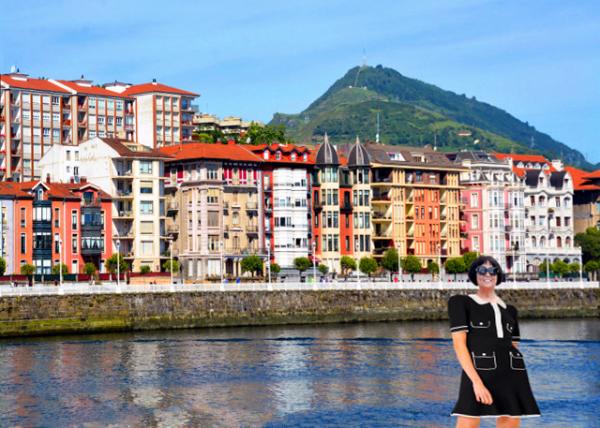 2024-06-16_08_Right Bank of the Estuary of the Nervi��n in Biscay, Affluent Neighbourhoods, Traditionally the Residential Areas of the Industrial Bourg.JPG