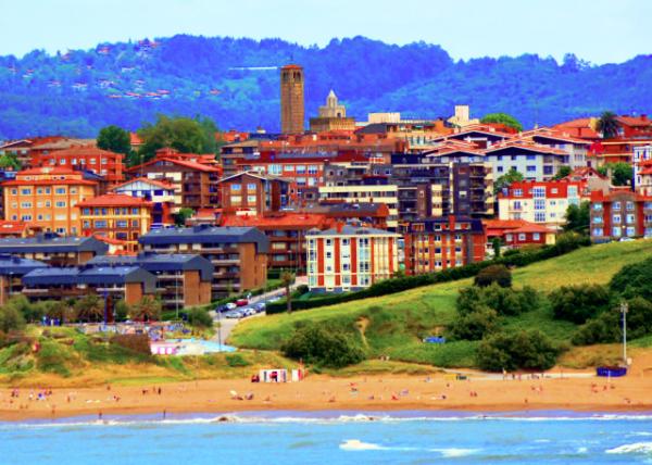 2024-06-16_33_Ereaga Beach w Unique Rhythm Spain comes alive as the Sun descends0001.JPG