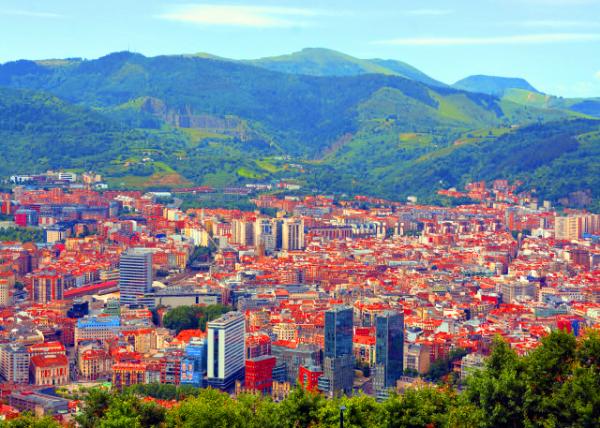 2024-06-16_03_A Dynamic City w a Dedication to Isozaki Atea,  the Tallest Residential Twin Bldgs in the City Completed in 20190001.JPG