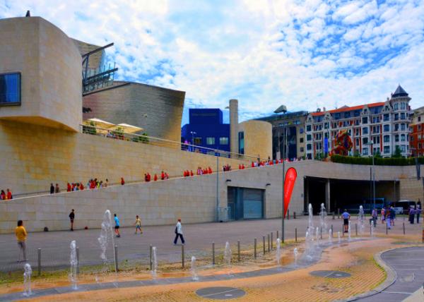 2024-06-16_05_Entrance Staircase0001.JPG