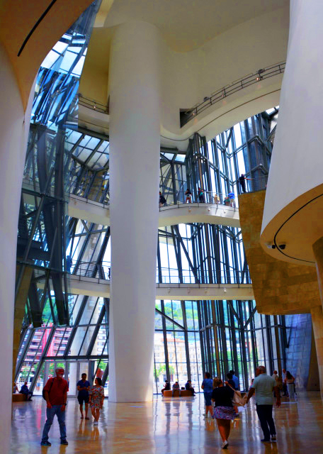 2024-06-16_14_Interior of the Atrium Nicknamed The Flower Because of Its Shape_ Serves as the Organizing Ctr of the Museum0001.JPG