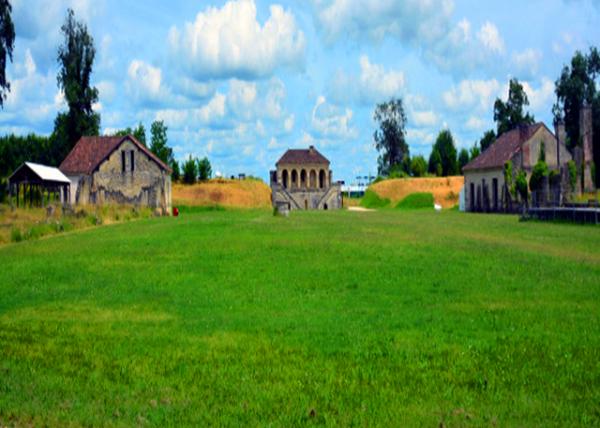 2024-06-17_05_An Isolated Fort & Integral Park of the Bolt's 3-Point Defence System0001.JPG