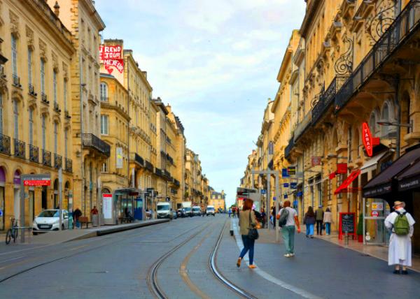2024-06-17_16_Rue de la Republique Lined w Some Quite Exquisite & Exclusive Stores0001.JPG