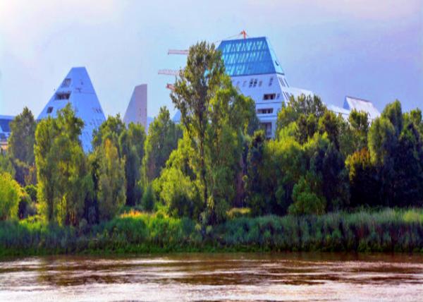 2024-06-17_45_Ilot Queyries_ a Courtyard Apt Bldg-20001.JPG