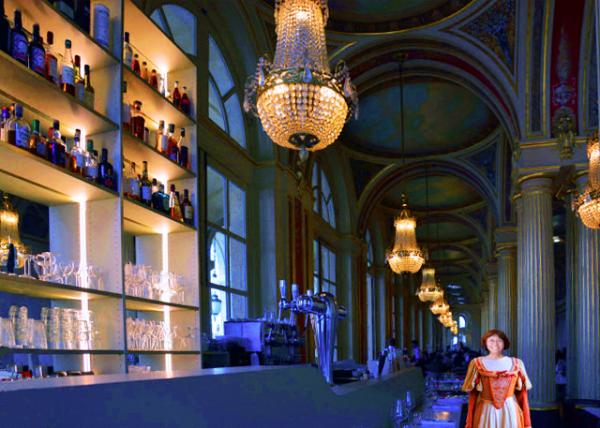 2024-06-18_112_A Gloriously Simple, Understated Score Focusing on 1st-Rate Ingredients, High-Flying Tech.jpg