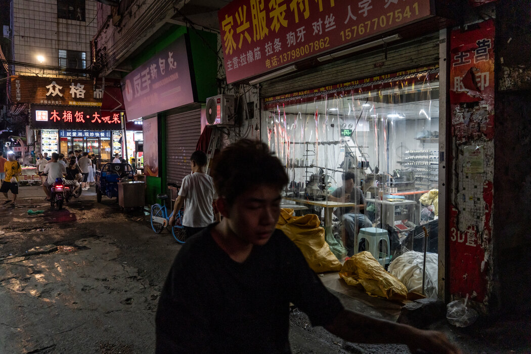 �й����ݵ�һ�ҷ�װ����������ȥ��7�¡�