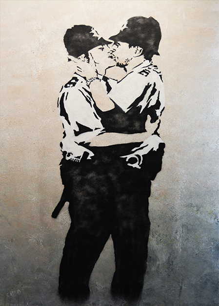 1771959097517190.jpg 2026-02-21_23_Kissing Coppers_2005 Brighton UK0001.jpg