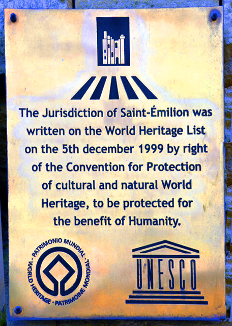 2024-06-18_60_UNESCO World Heritage Site in 1999_Plaque0001.JPG