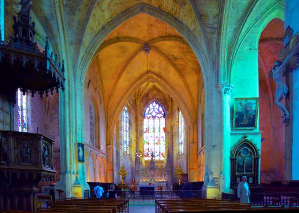 2024-06-18_48_Monolithic Church of Saint-Émilion_Altar0001.JPG