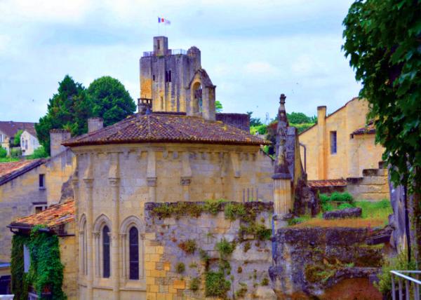 2024-06-18_68_Trinity Chapel in Romanesque & Gothic Art Built in the Early 13th Century0001.JPG