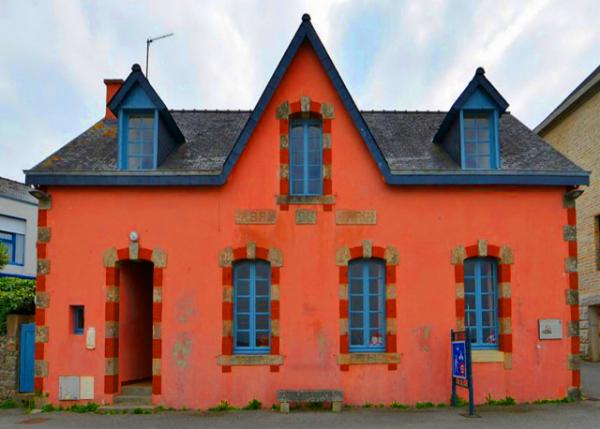 2024-06-19_58_LAbri-du-Marin-Brittany, the Recreation Ctr0001.JPG