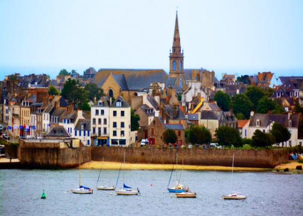 2024-06-19_109_Port Louis_ a Fishing Port & Resort w a 16th- Century Citadel-10001.JPG