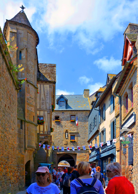 1772305625799615.jpg 2024-06-20_10_Mont St Michel Single Street-10001.JPG