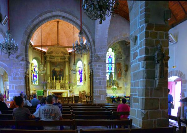 2024-06-20_61_Saint Peter Parish Church_Main Nave & Altar0001.JPG