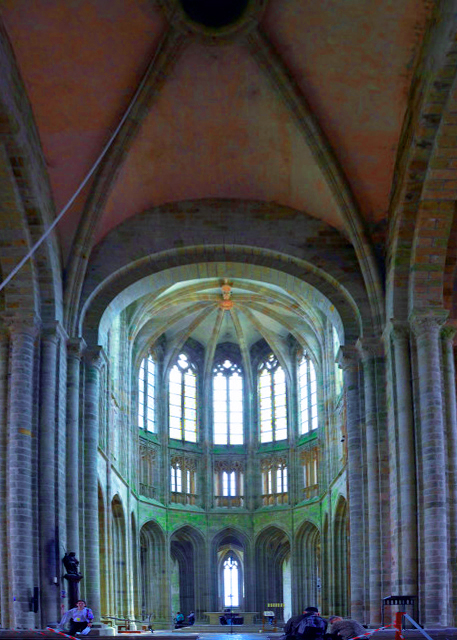 1772308527830360.jpg 2024-06-20_32_Chancel in Gothic Flamboyant Style between 1446 & 1521 & the Simplicity of the Romanesque Nave Complemented by This Elegant.JPG