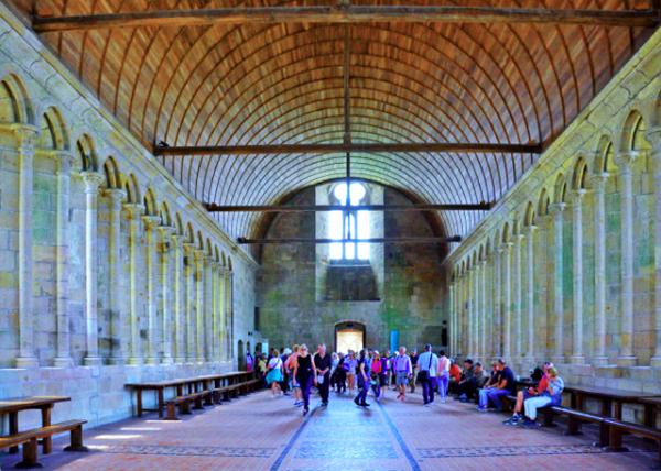 2024-06-20_44_ Refectory w Bright but No Visible Windows0001.JPG