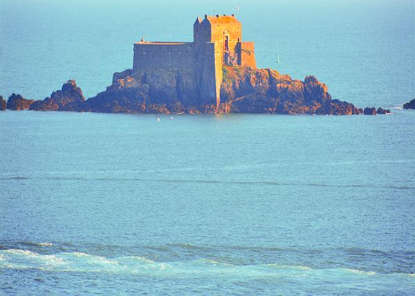 2024-06-20_21_Petit B�� Fort_ Part of the Defenses Designed to Protect Saint-Malo from British and Dutch Fleets by Vauban in 1689-10001.JPG