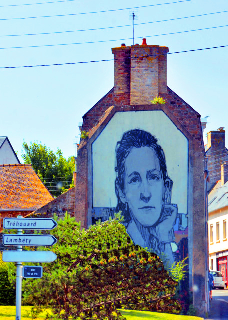 1772314170562048.jpg 2024-06-20_25_Pensive Woman on Rue de la Pie or Magpie Street0001.JPG