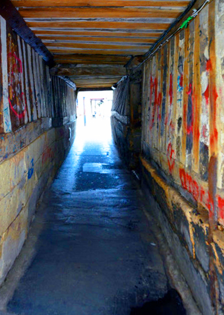 2024-06-21_67_Rue des Chanoines_Passage from Middle Ages0001.JPG