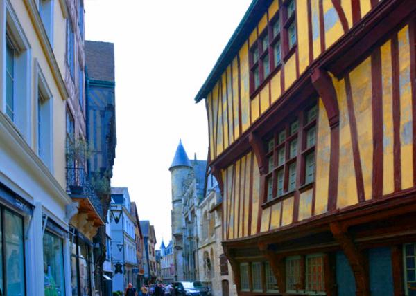 2024-06-21_72_Half-Timbering Bldg w Corbels0001.JPG