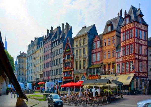 2024-06-21_92_Place du Vieux-March�� or Old Market Square0001.JPG