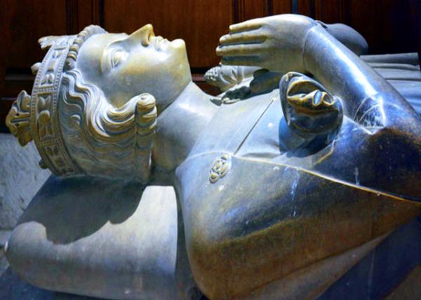 2024-06-21_28_Tomb of Rollo_ 1st Duke of Normandy Died in  9300001.JPG