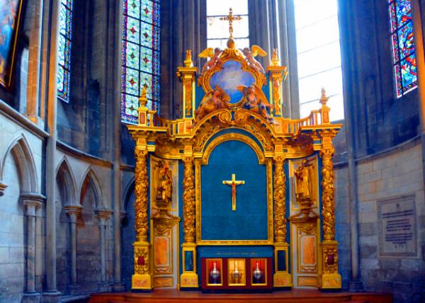 2024-06-21_39_St. Ouen Abbey Church_Altar0001.JPG