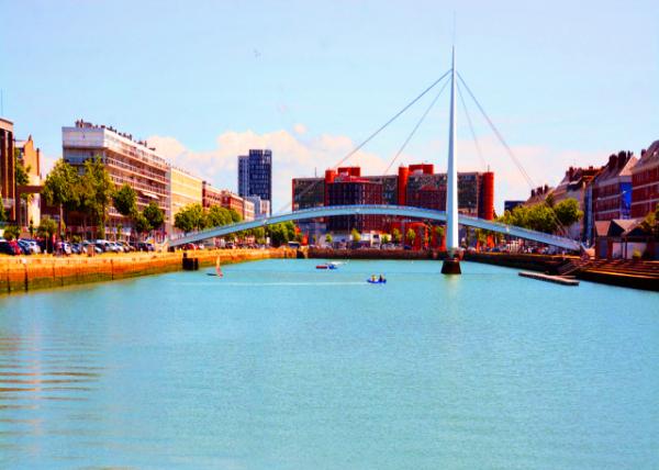 2024-06-21_13_Francis the Knight Footbridge, a Cable-Stayed Bridge w Fan System, Pedestrian Bridge, Steel Bridge, Steel Pylon & 2-Span Asymmetric.JPG