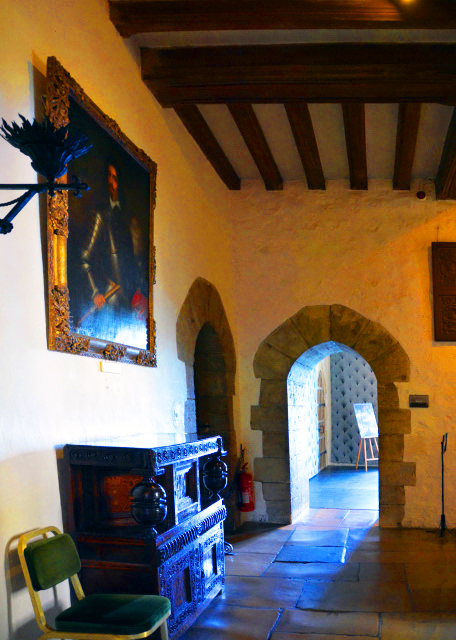 2024-06-22_33_Exhibition Rm from the Middle Ages0001.JPG