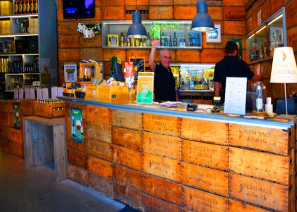 2024-06-23_30_Brewery De Halve Maan_Gift Shop0001.JPG