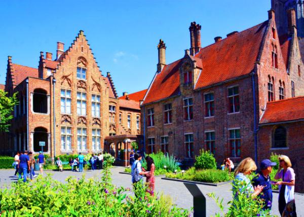 2024-06-23_45_Courtyard of Old Saint John's Hospital & Pharmacy0001.JPG