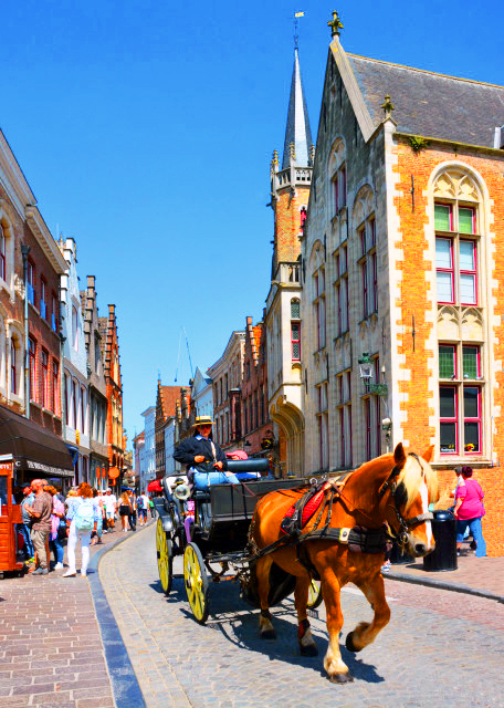 2024-06-23_73_Carriage Riding down Wollestraat0001.JPG