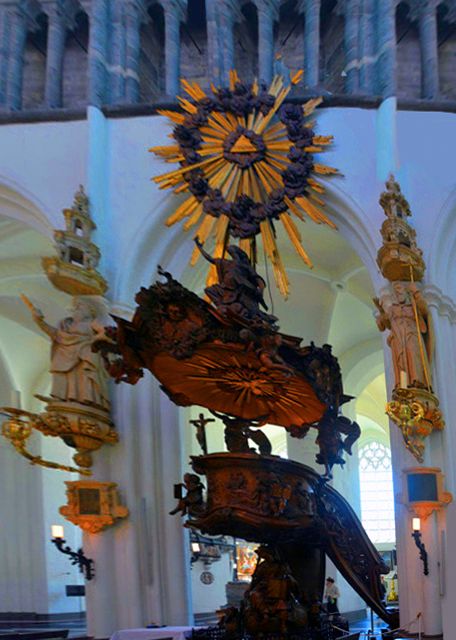 1772423261115076.jpg X_2024-06-23_143_2 Independent Staircases Led to a Hanging Pulpit0001.JPG