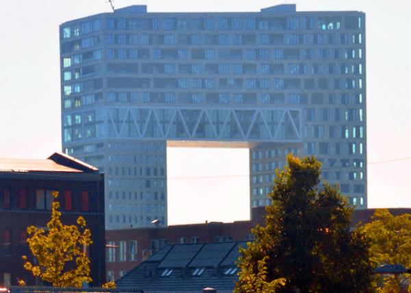 2024-06-24_15_Residential Building Pontsteiger, the New Iconic Amsterdam Landmark in the Houthaven-District (the Former Timber Port,.JPG