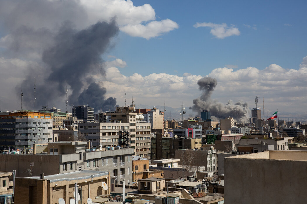 ���գ��º�������Ϯ����