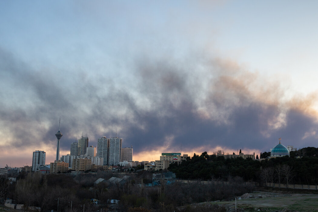 ��������ɫ�п�Ϯ�����������ڵº����Ͽա�