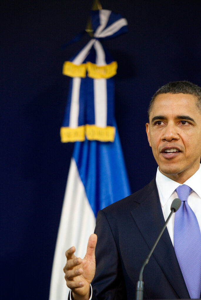 2011�꣬�����ˡ��°�����ͳ�������߶���е����ŷ�������̸���������ǵľ���ѡ�