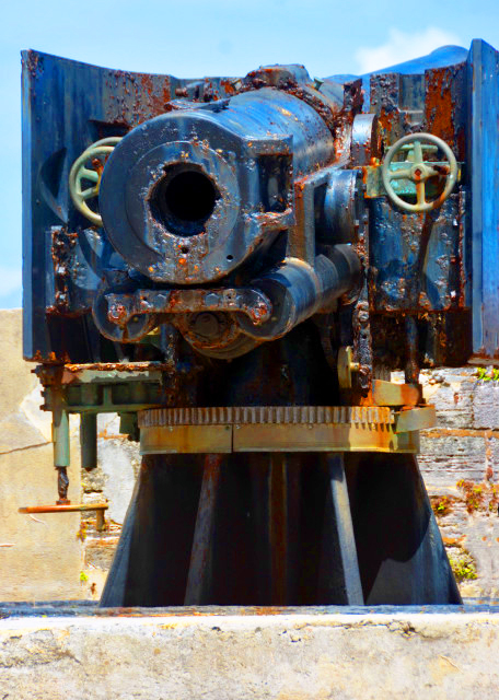 2024-08-08_38_Fort St Catherine w Rear View of Rapid-Fire Gun0001.JPG