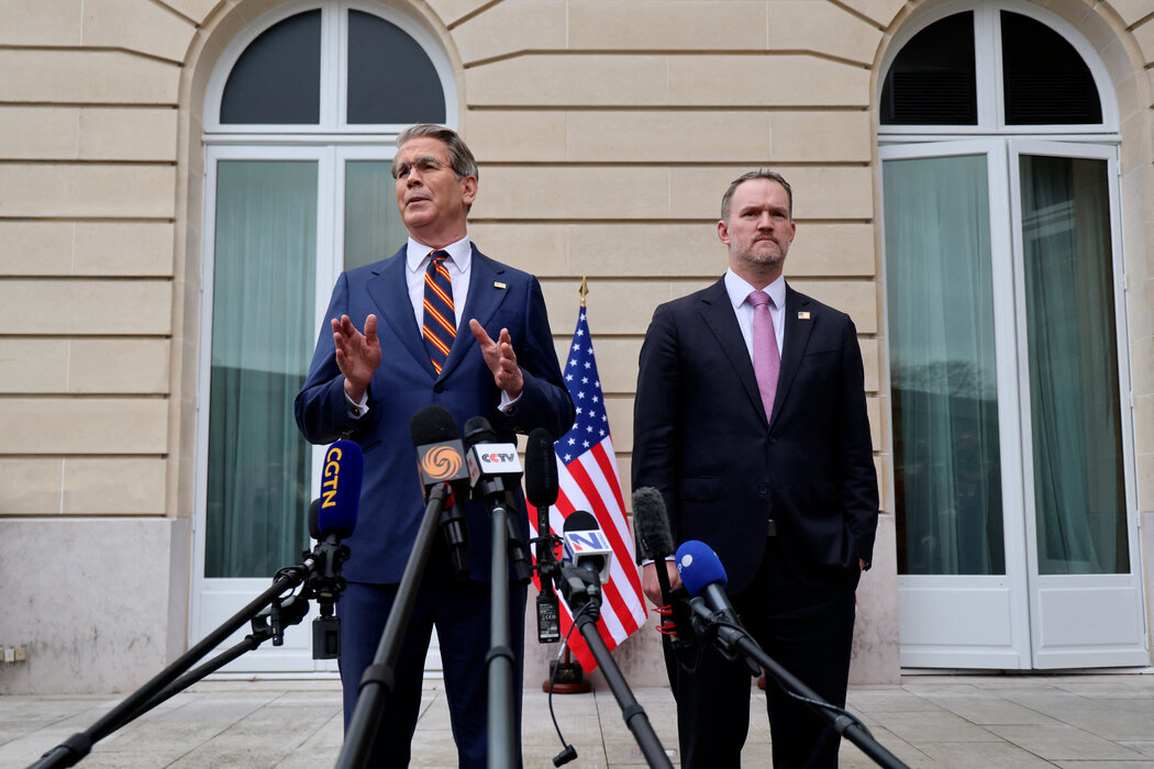 ������������˹���ء���ɭ�أ��󣩺�����ó�״�������ɭ����������ռ���һ�ڰ������з���Ա�����˻�̸��

