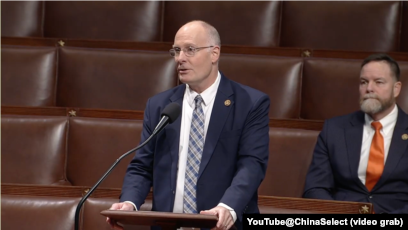 ������Ƭ����������Ժ�й���������ίԱ����ϯԼ���������ɶ�������������ּ�ڱ�������ѧ�������й��ڿ�����ʩ��Ӱ��Ĺؼ��������������ۡ�(2025��12��4��)