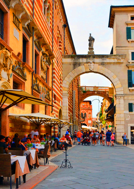 1774028035372010.jpg 2018-07-10_Piazza dei Signori 領主廣場0001.JPG